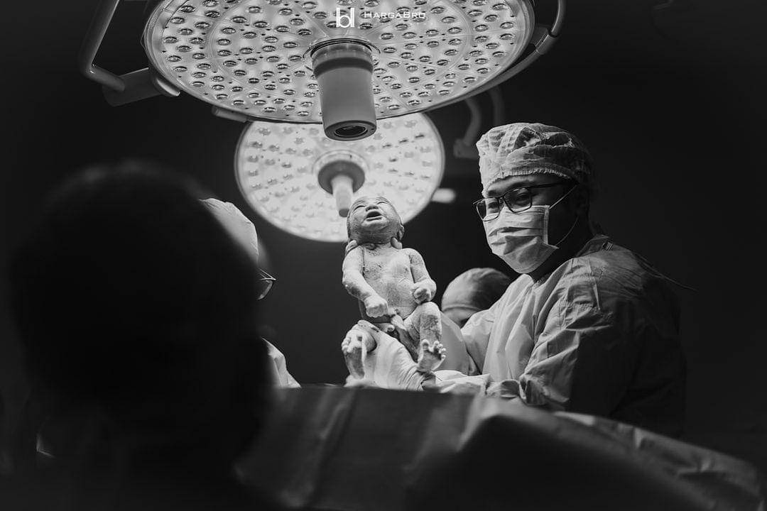 Qwenzy Kalandra Putra Permana - Instagram.com/@kesharatuliu05