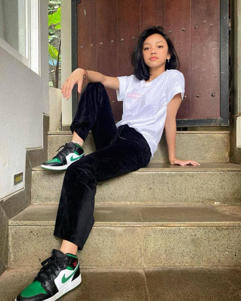 Instagram.com/naura.ayu