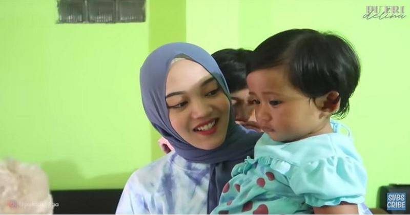youtube.com/Putri Delina