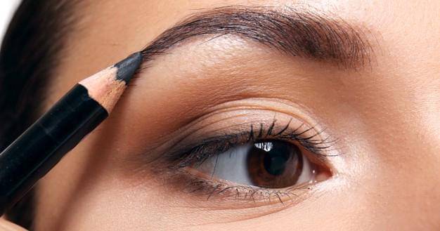 Freepik/Pixel-shot.com