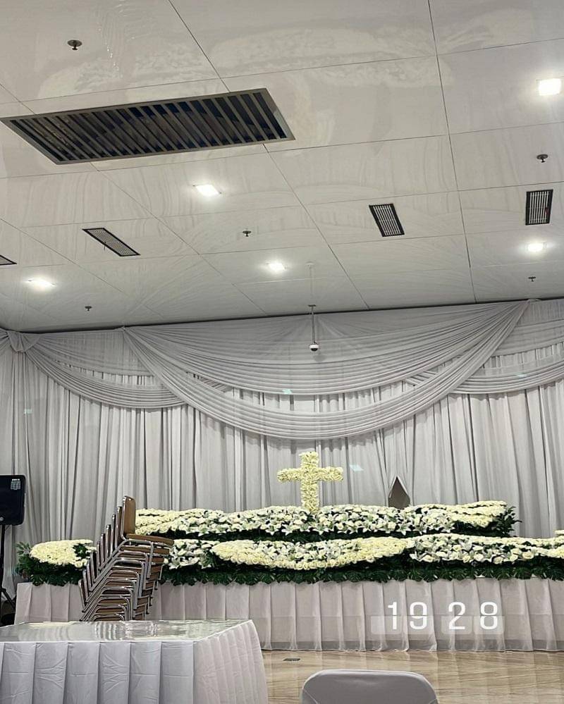 instagram.com/awkarin