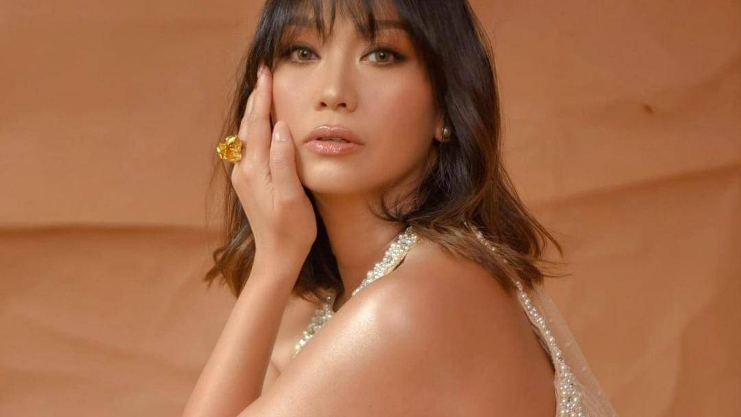 Nola B3 - Instagram.com/@riafinola