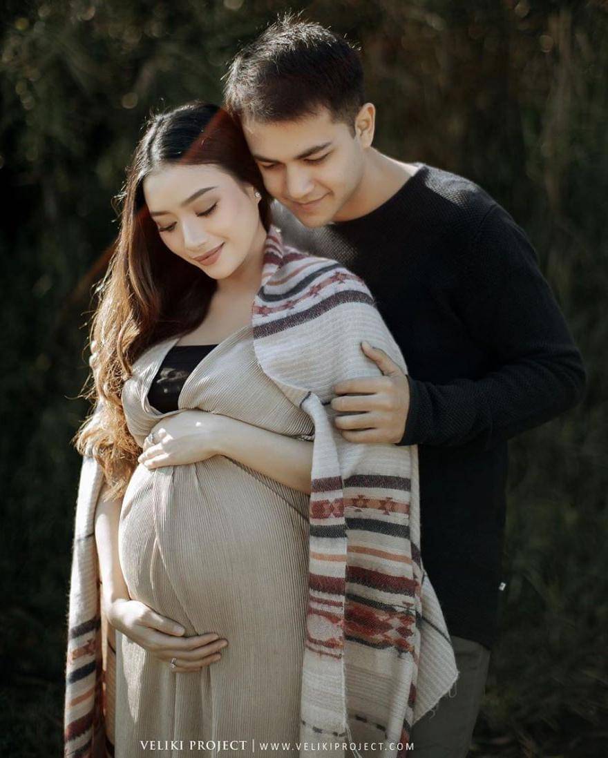 Instagram.com/adzanabs