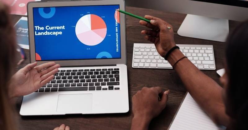 Ilustrasi target audience - Pexels/Mikael Blomkvist