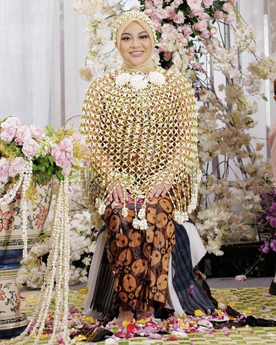 Instagram.com/aurelie.hermansyah