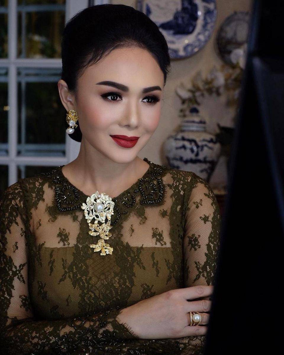 Instagram/henzmakeup