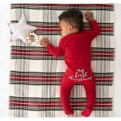 Baby christmas - Pinterest.com/The Everymom