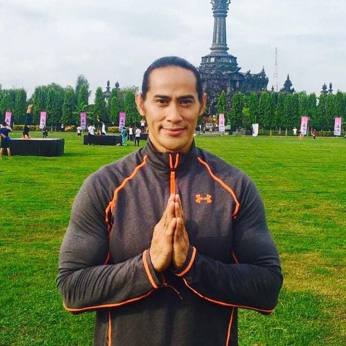 Instagram.com/ade_rai