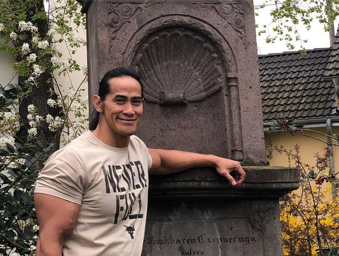 Instagram.com/ade_rai