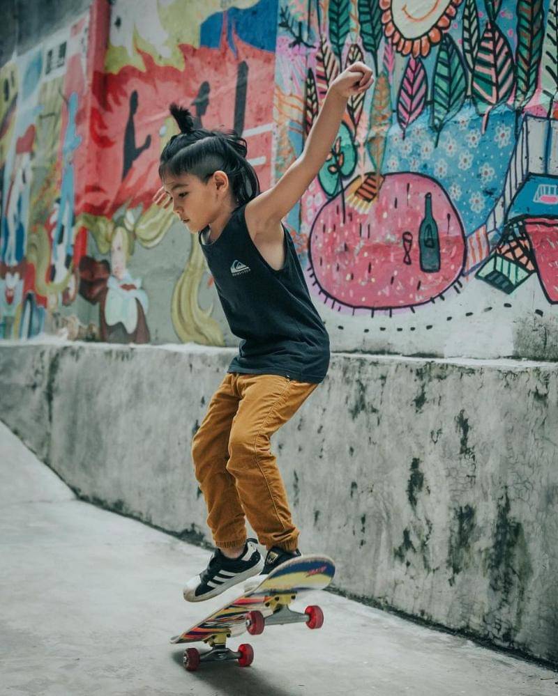 Instagram.com/tail_wagging