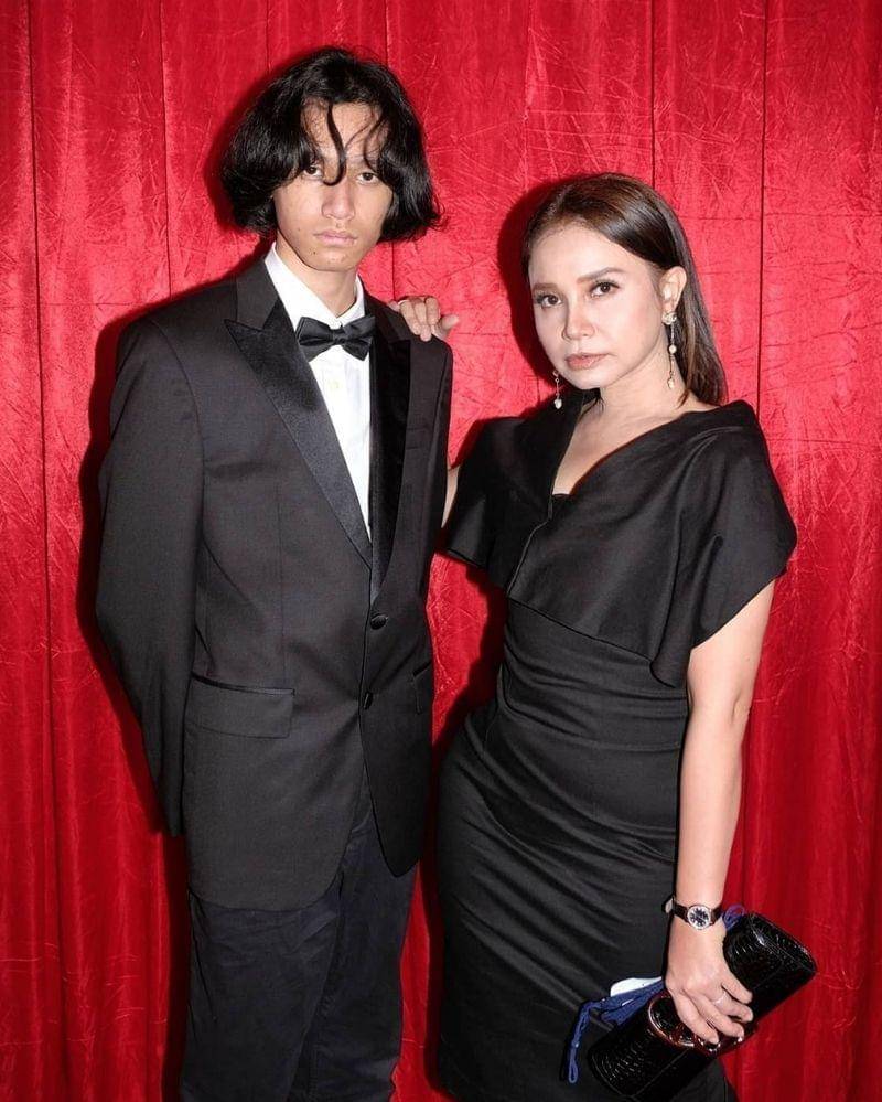 Instagram.com/Itsrossa910