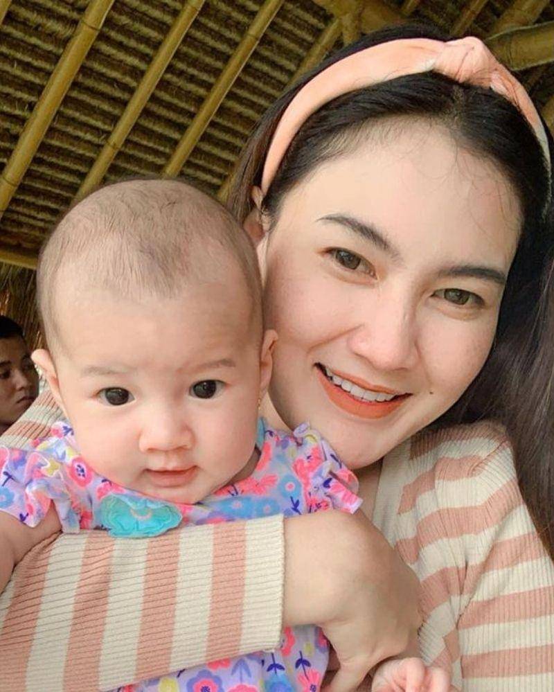 Instagram.com/nellakharisma