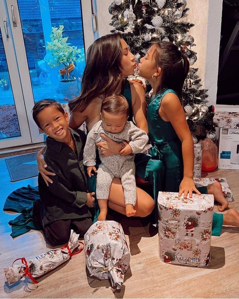 instagram.com/jenniferbachdim