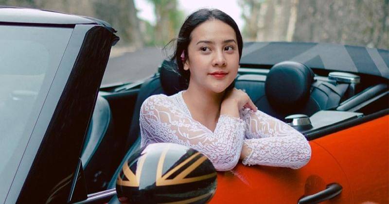 Instagram.com/anyageraldine