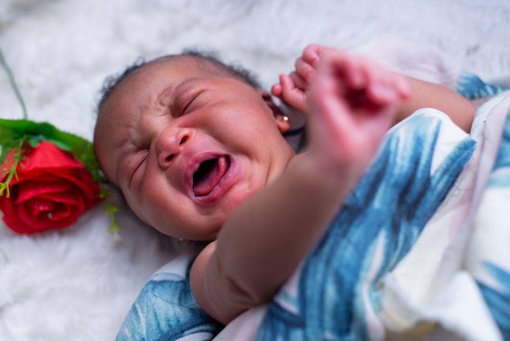 Kolik dapat menyebabkan bayi menangis lebih sering