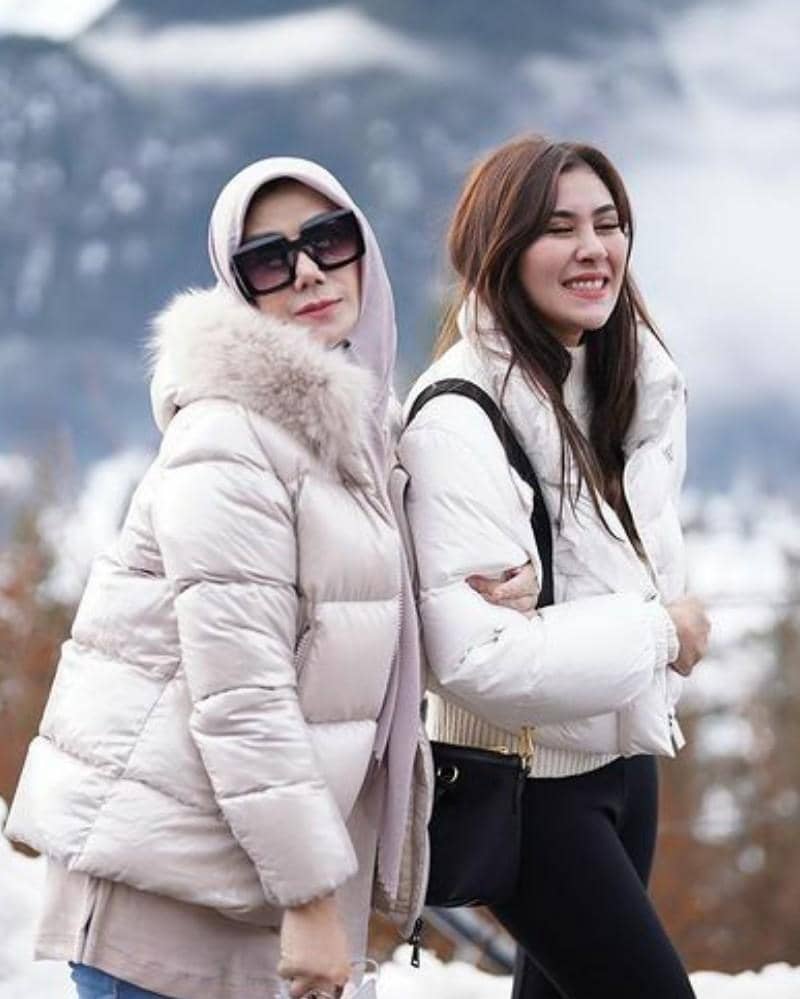 Instagram/amy_r_qanita