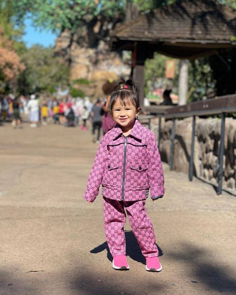 Instagram.com/kartikaputriworld