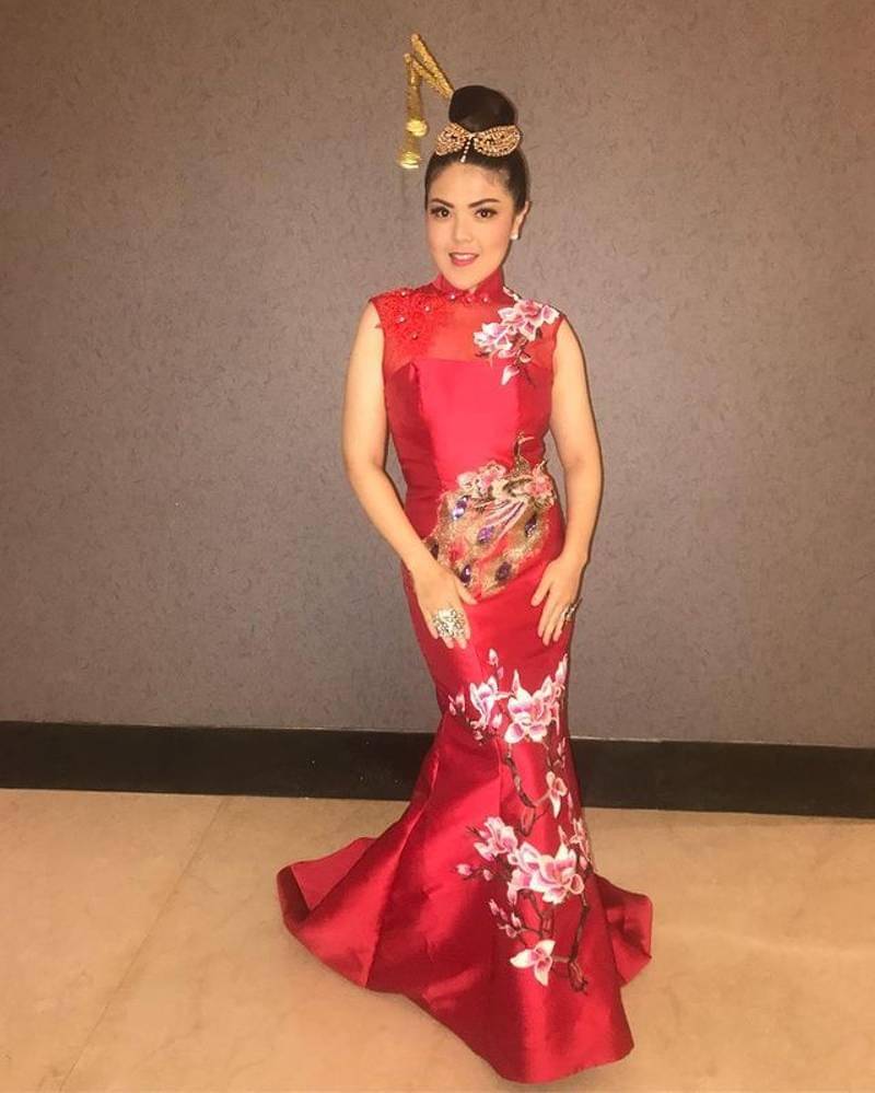 Instagram.com/tinatoon101