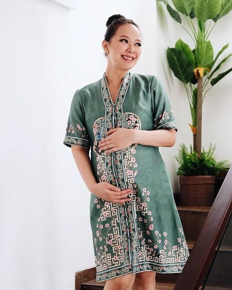 Instagram.com/yuanitachrist