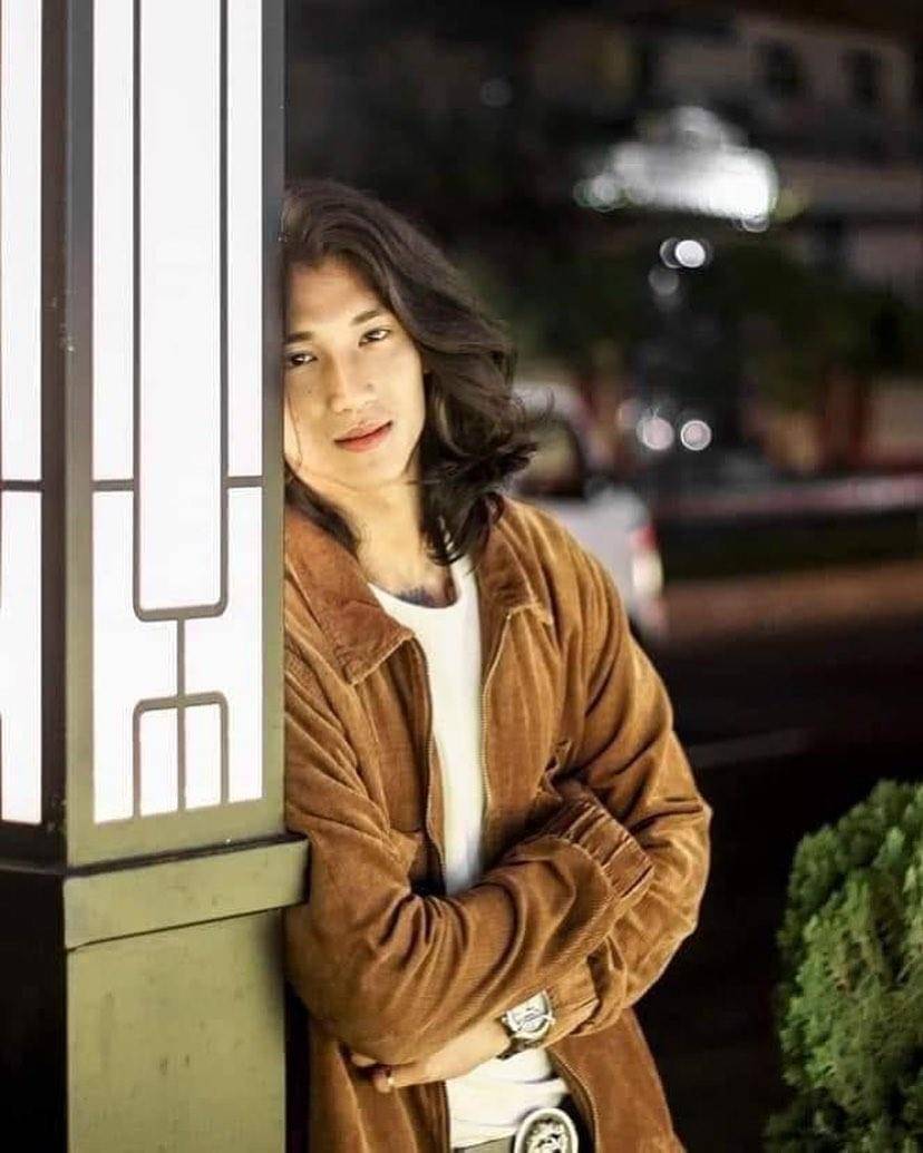 Instagram.com/paing_takhon