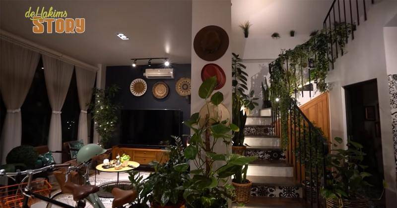 Youtube.com/deHakims Story