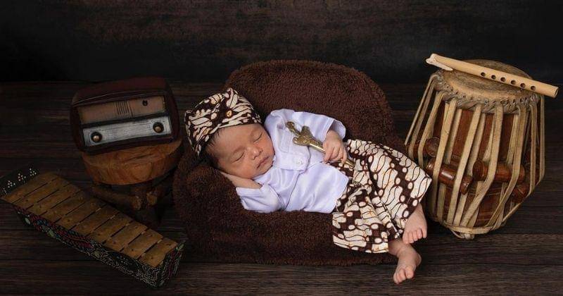 Instagram.com/nathalieholscher