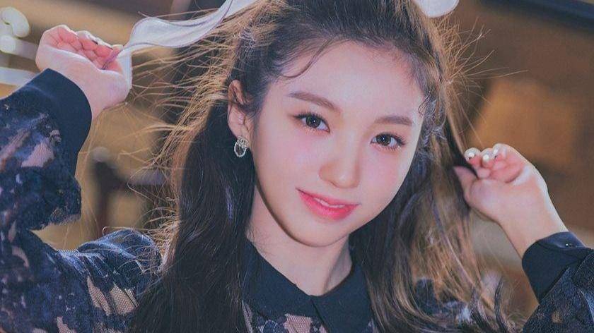 Twitter.com/whiteroseNomin