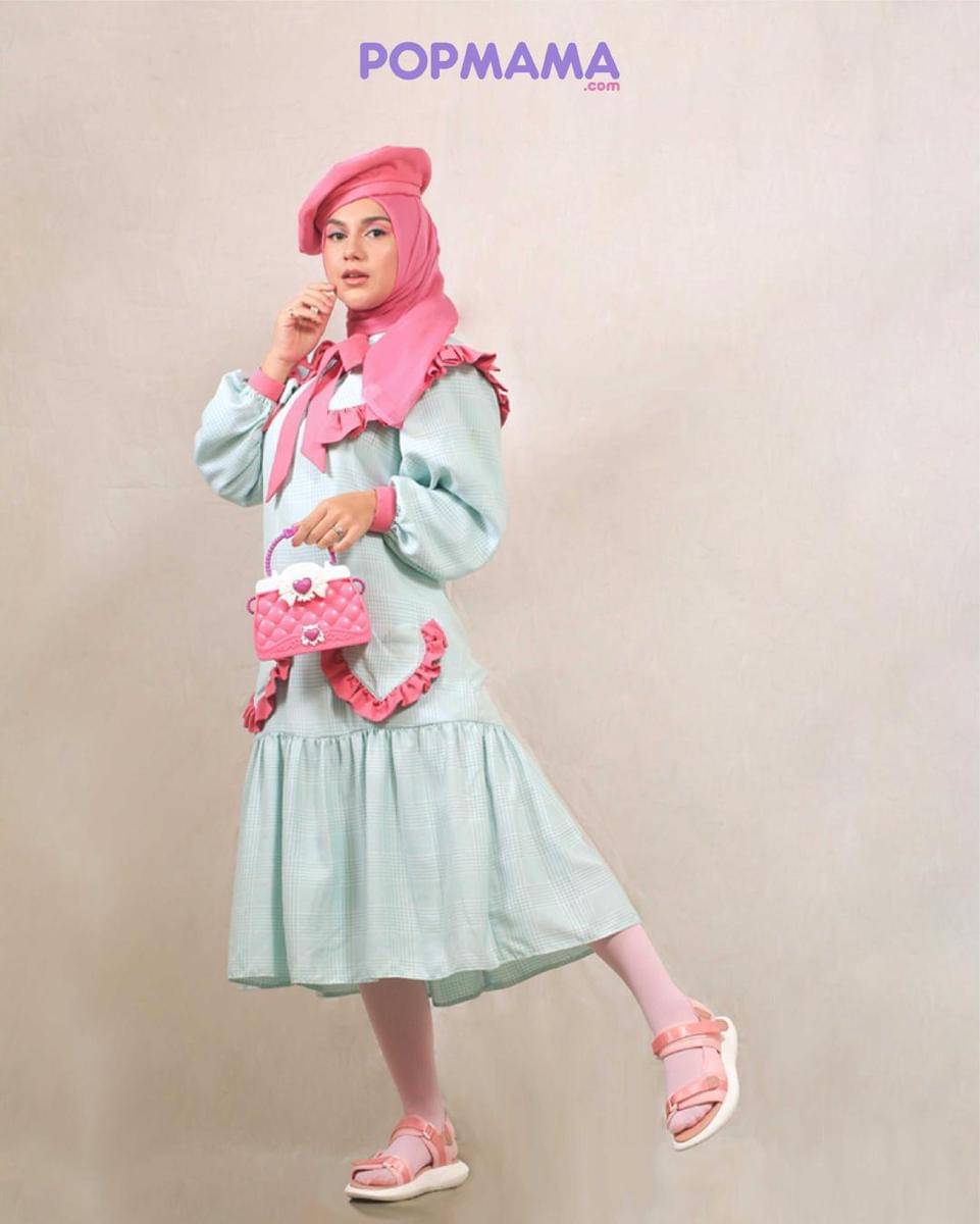 Popmama.com/Michael Andrew