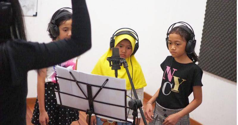 Instagram.com/yovie_music_school
