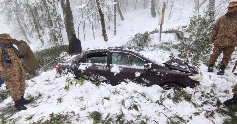 twitter.com/Developing Pakistan