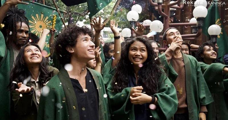 instagram.com/penyalincahaya