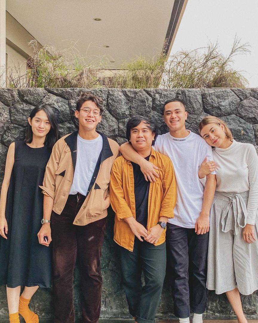 Instagram.com/awkarin