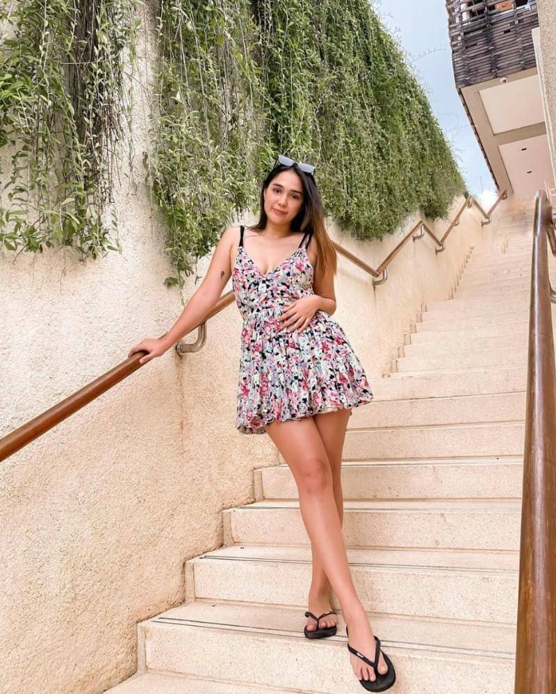 Instagram/raquelklarkin