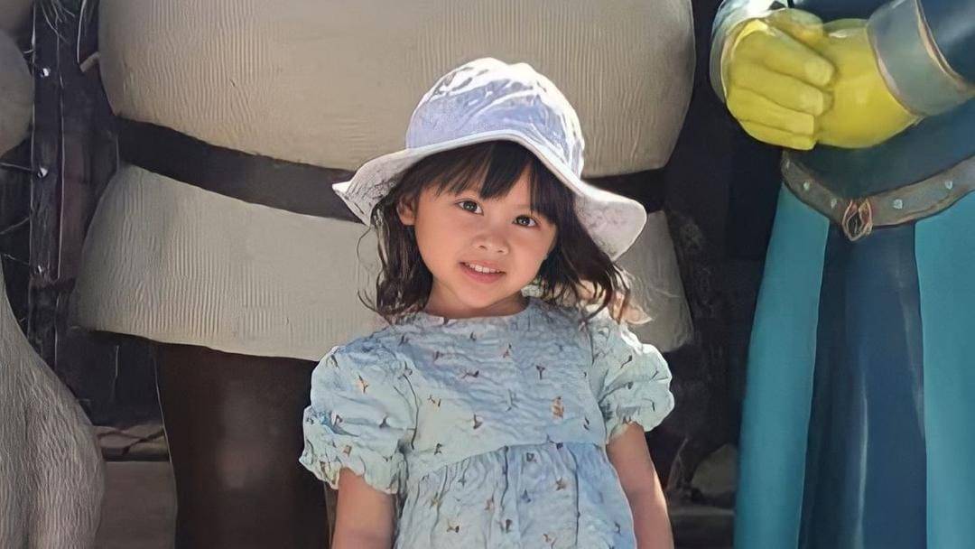 Instagram.com/septriasaacha