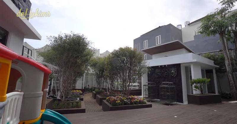 Youtube.com/deHakims 