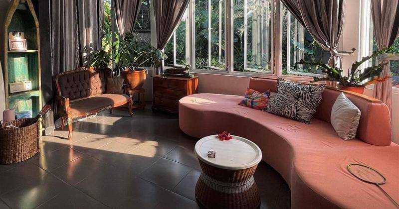 Instagram.com/leburbydwisasono