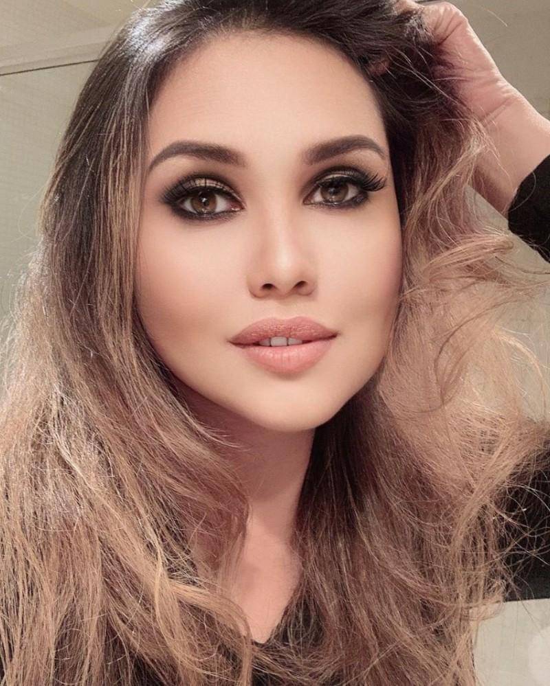 Instagram/cindyclaudiaofficial