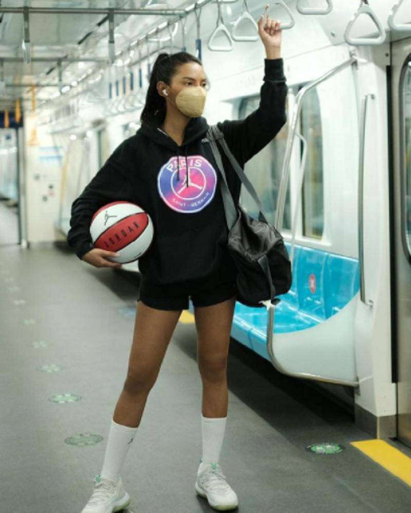 instagram.com/eri.carl