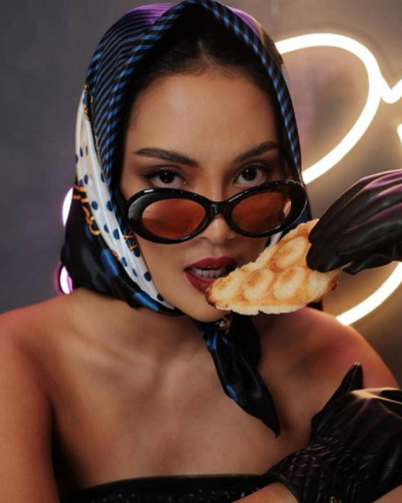 instagram.com/eri.carl