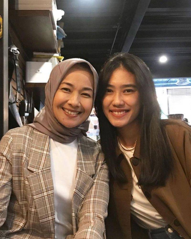 Instagram.com/@alyarohali