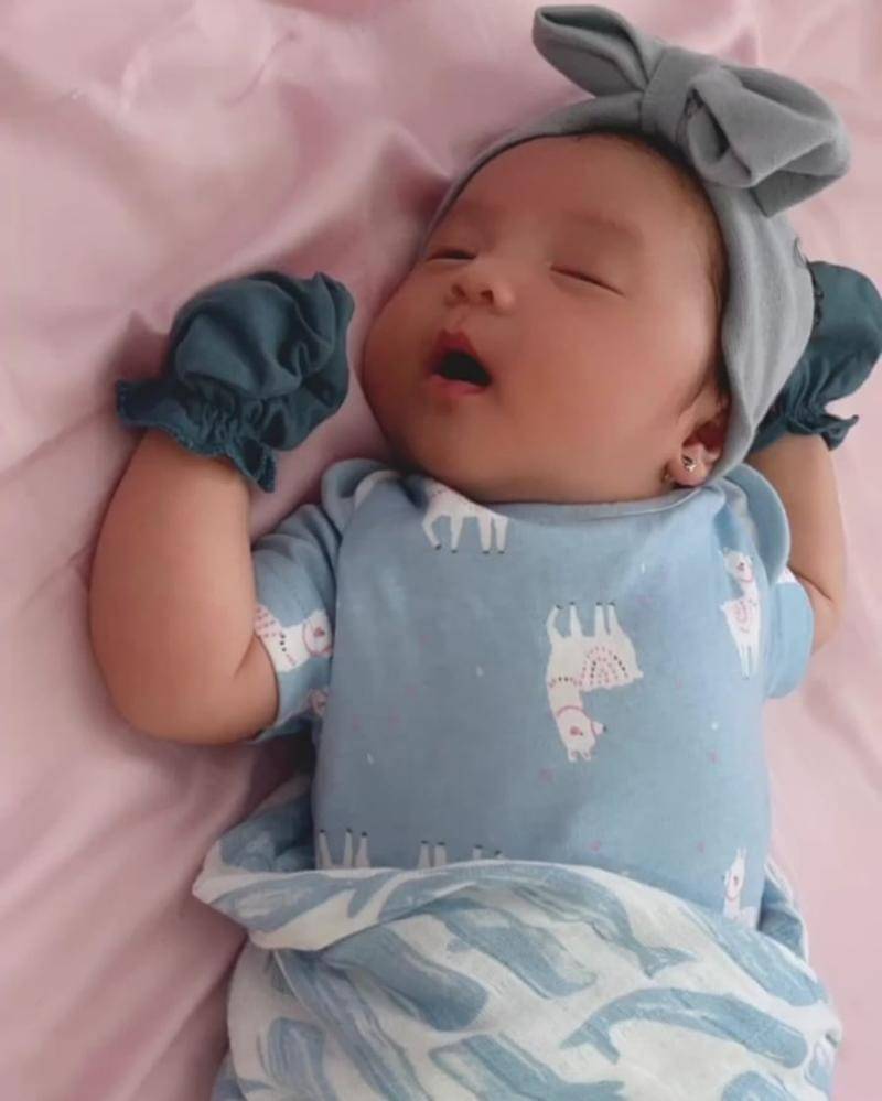 instagram.com/tiarapangestika