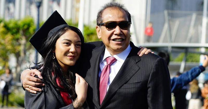 Instagram.com/putri_tanjung