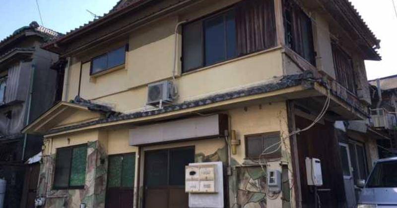 Twitter.com/RenaeLucasHall