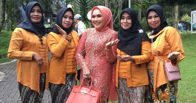 Instagram.com/mom_ayting92_