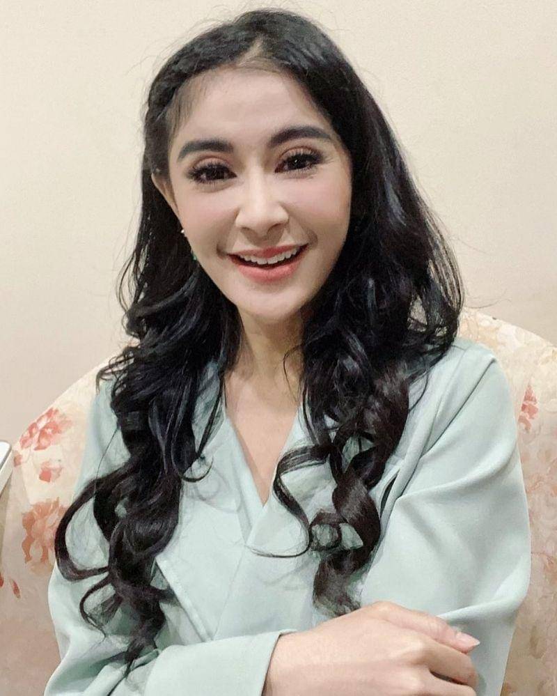 Instagram.com/uutpermatasari