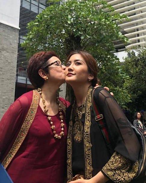 Instagram.com/na_nurularifin