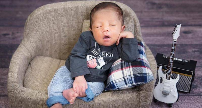 instagram.com/anakingjanari