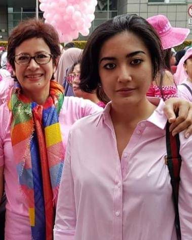 Instagram.com/na_nurularifin