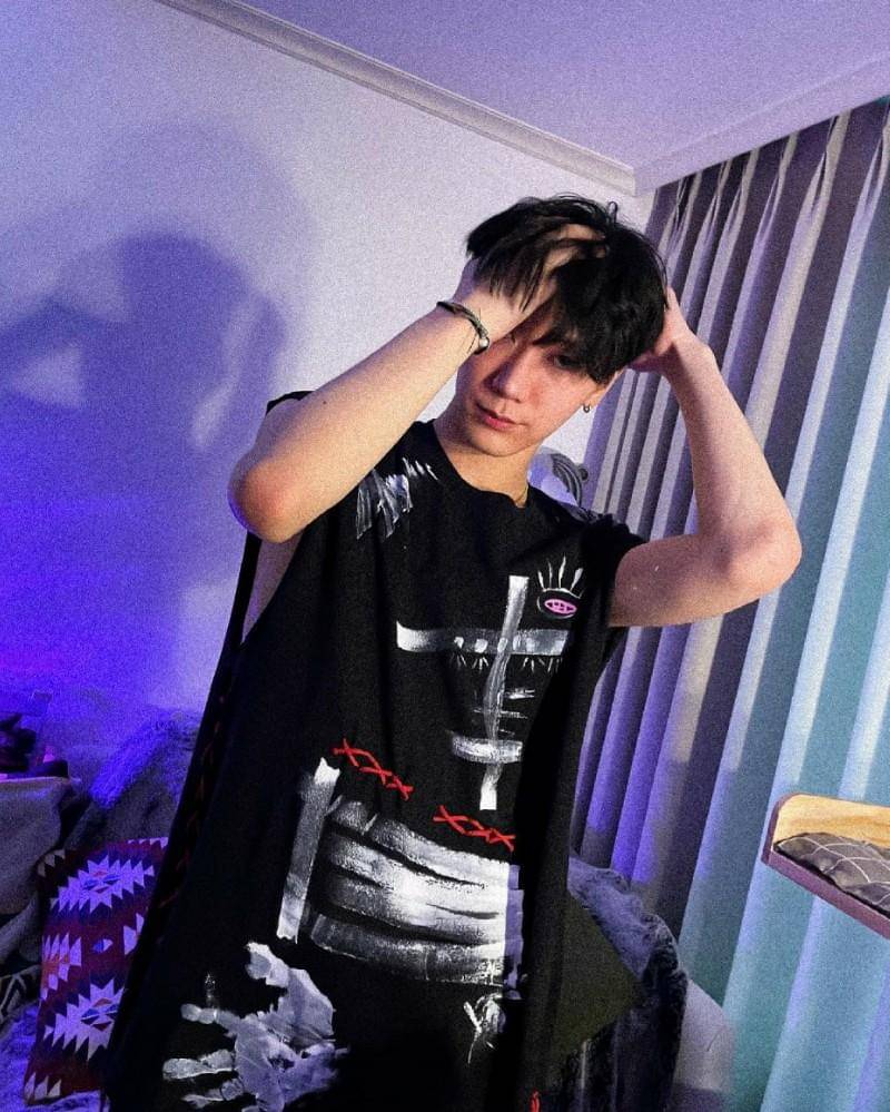 Instagram/tenlee_1001