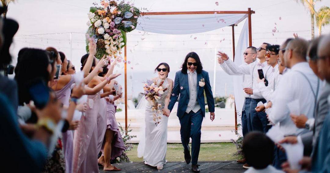 Instagram.com/thebrightstory